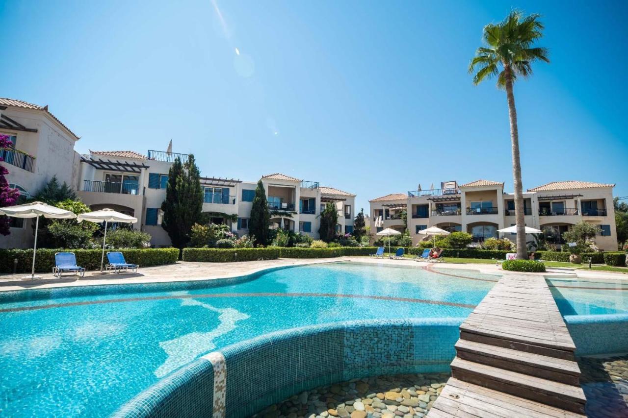 Villa Rodo Pirgos Psilonerou Exteriér fotografie