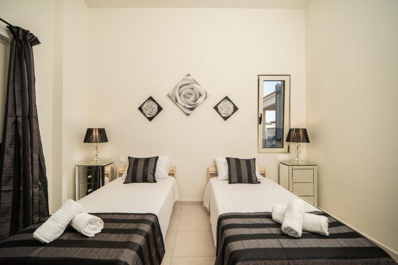 Villa Rodo Pirgos Psilonerou Exteriér fotografie