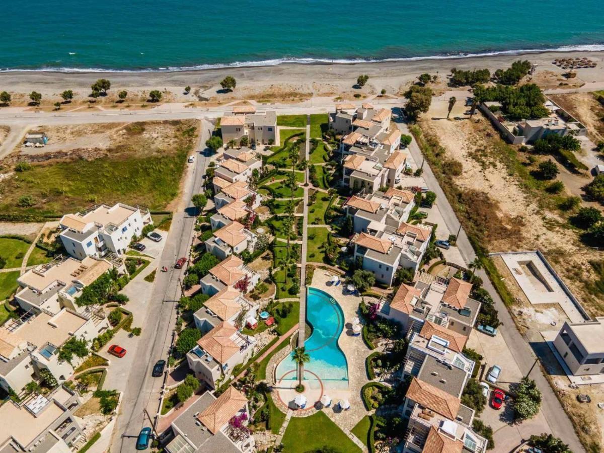 Villa Rodo Pirgos Psilonerou Exteriér fotografie