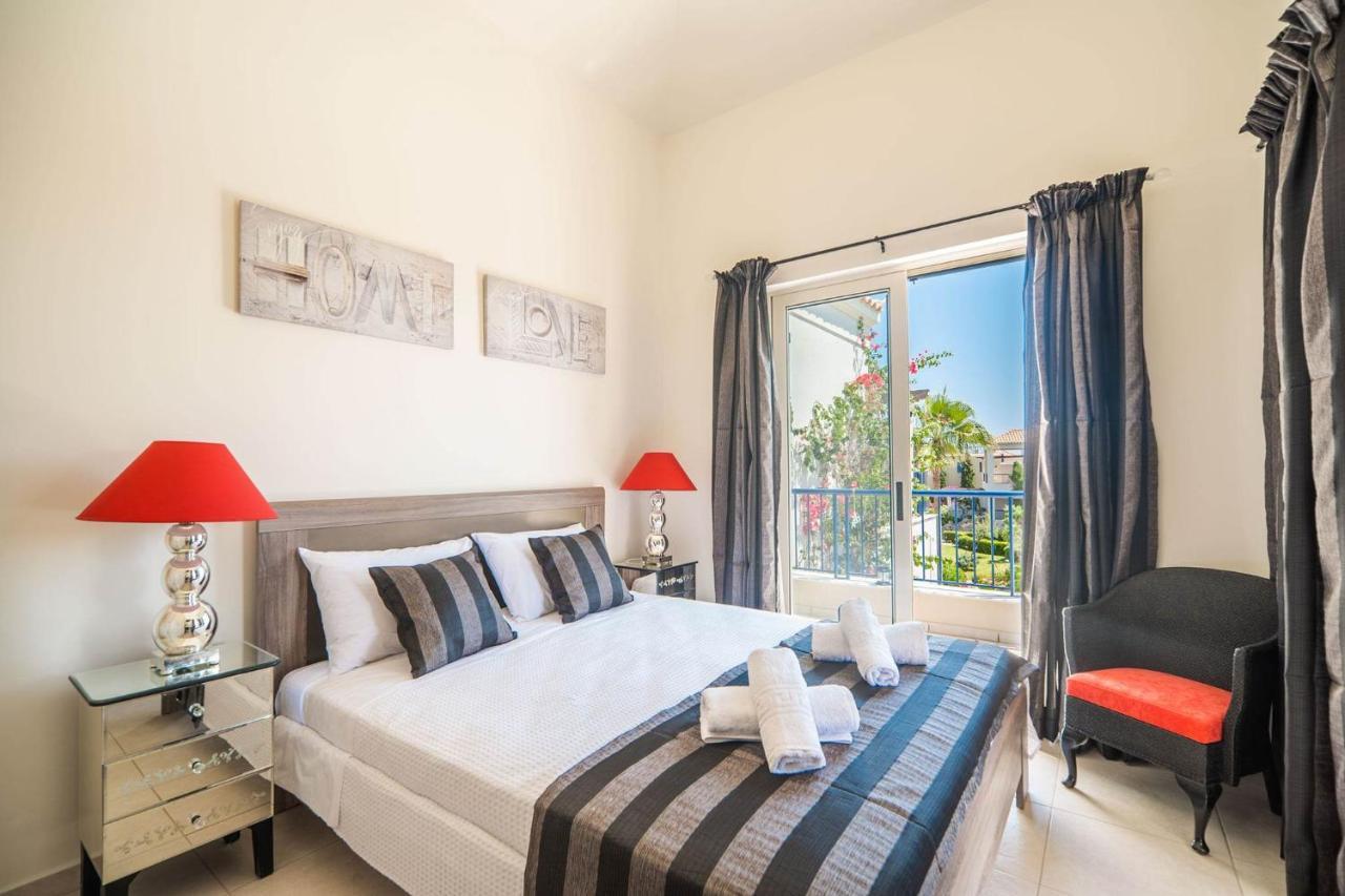 Villa Rodo Pirgos Psilonerou Exteriér fotografie